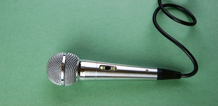 How to Pitch Yourself (or Your CEO) as a Speaker