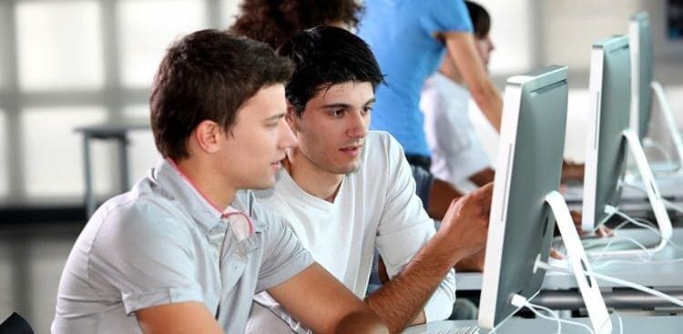 Why Tech Jobs Are Actually Perfect for Extroverts