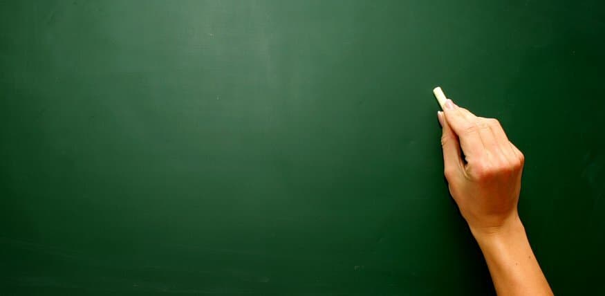 Here's the Necessary Breakdown of When to Use Yay, Yeah, or Yea