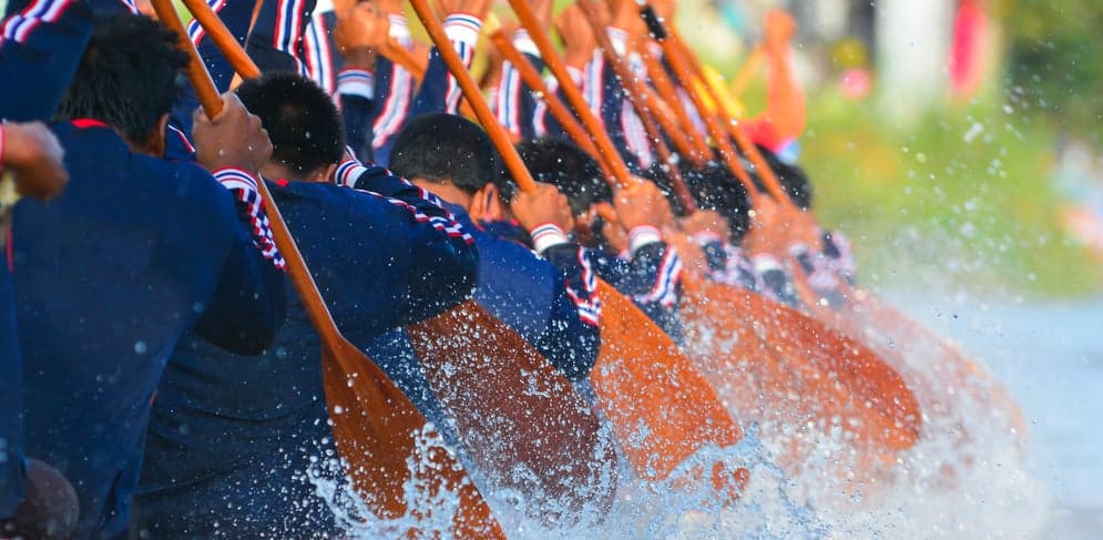 3 Ways to Stand Up and Be Heard When You're on a Competitive Team