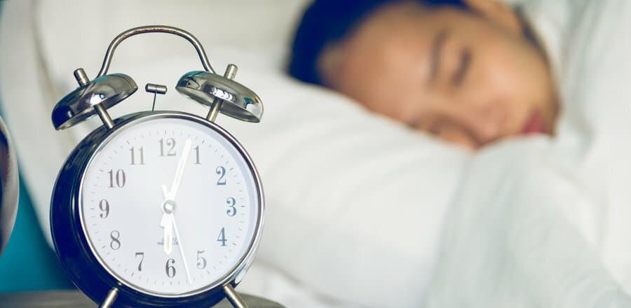 The 30-Second Guide to Getting More Sleep (and Wanting to Wake Up for Work)