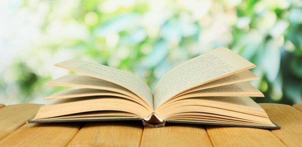 4 Books You Need to Read if You're in a Rut at Work and Need Some Motivation