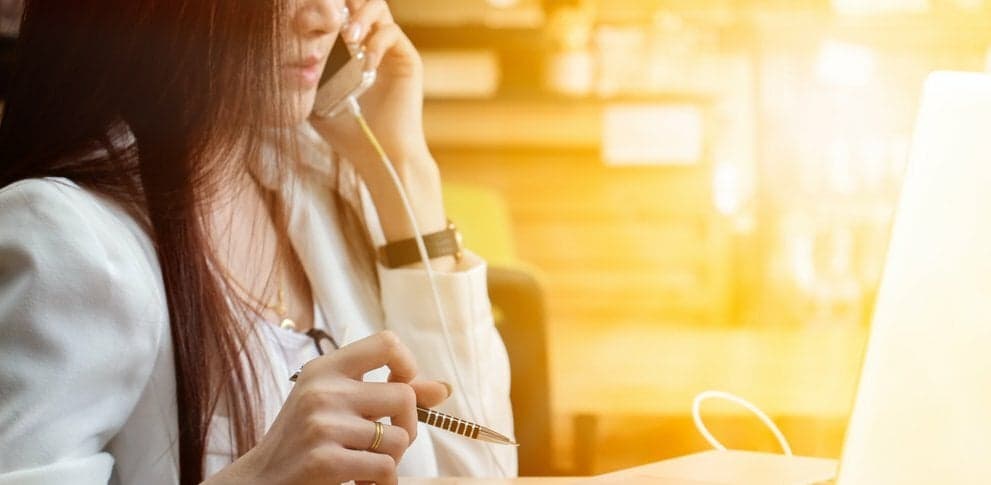 6 Times You Still Need to Pick Up the Phone to Get Something Done