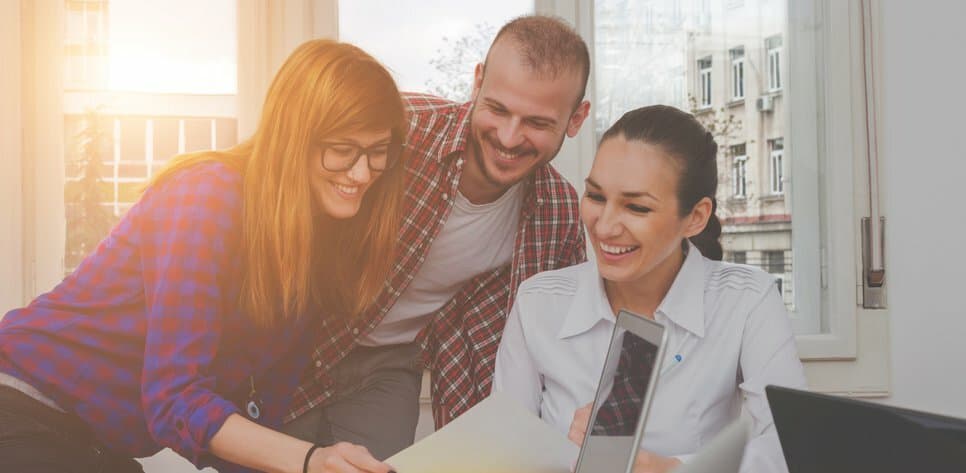 4 Basic Questions Likable People Always Ask at Work