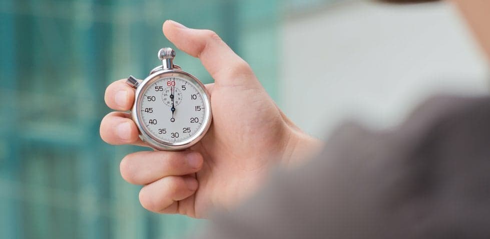 Play the One-Minute Game That'll Show You How to Improve Your Resume