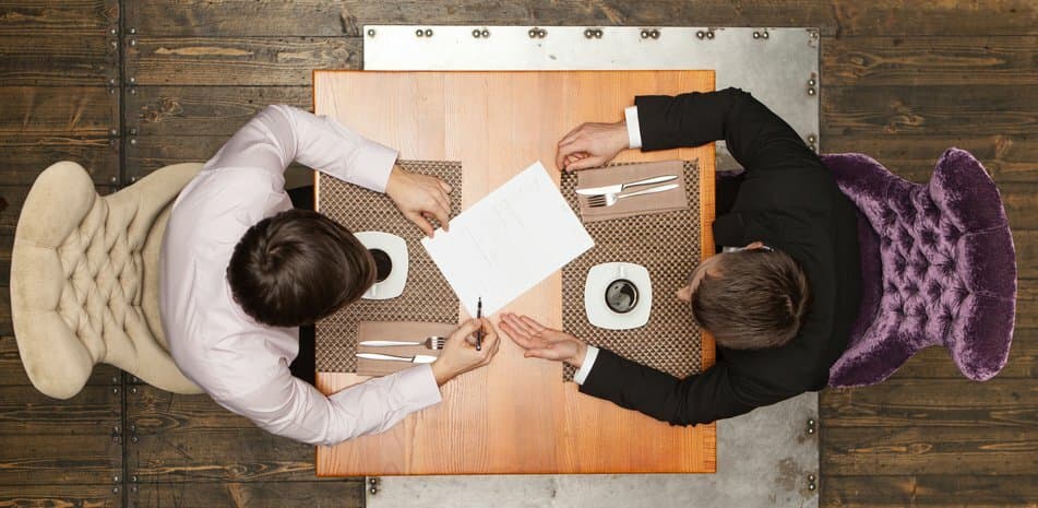 8 Rules You Should Memorize Before You Go on Any Interview That Involves Food