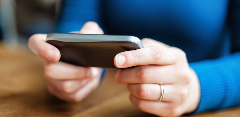 9 Apps That’ll Make Working During the Holidays as Pain-Free as Possible