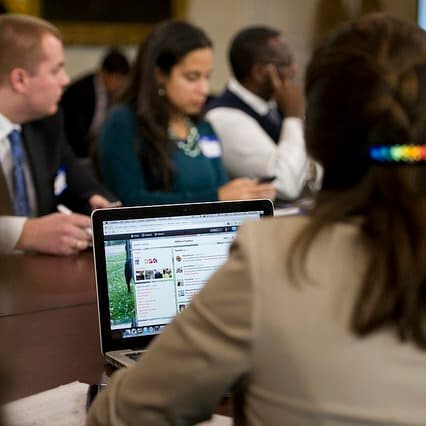 15 Career Experts Not to Miss on Twitter