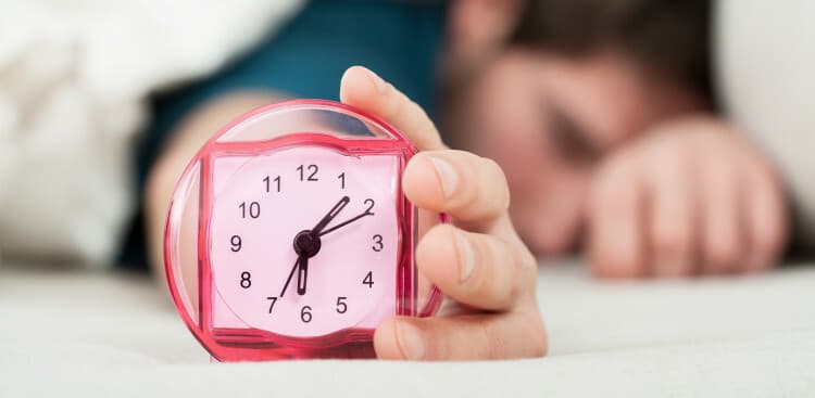 5 Tricks That’ll Make Your Mornings a Little Less Painful (No Matter When You Went to Bed)