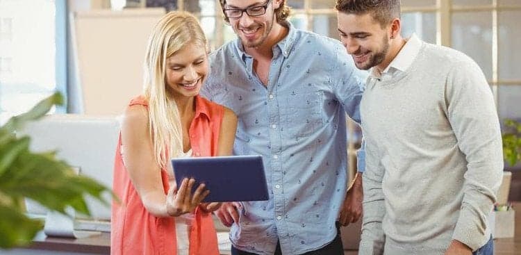 This Is How You Pitch Anything to Anybody—From a Big Promotion to a Brilliant Idea