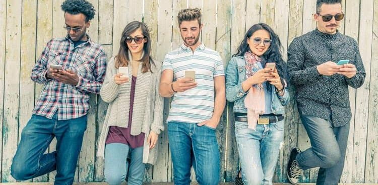 The Email Experiment That Made Me Realize I'm One of Those People We All Make Fun Of