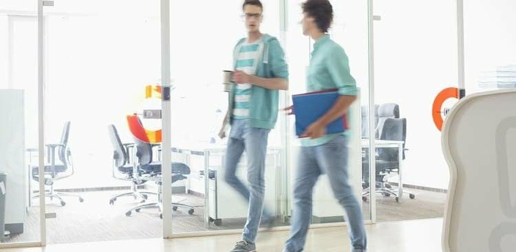 5 Ways to Ask for a Favor More Effectively (and Less Awkwardly)