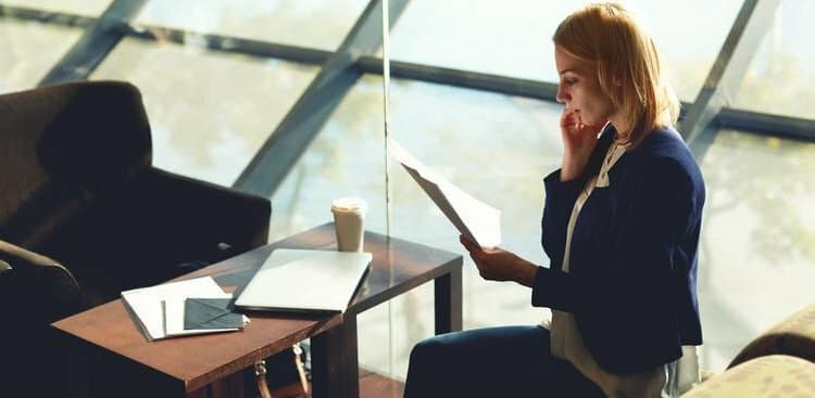 4 Tips for Dealing with an Indecisive Boss