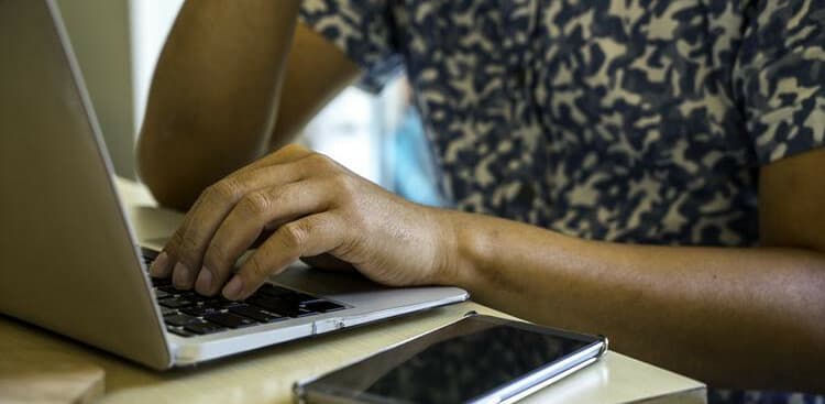 3 Steps to Getting Important People's Attention That Anyone Can Follow