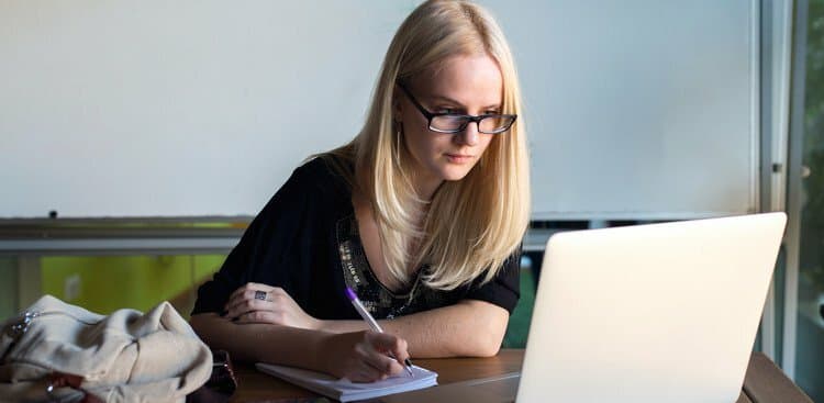 6 Major Resume Flaws (and How to Fix Them)