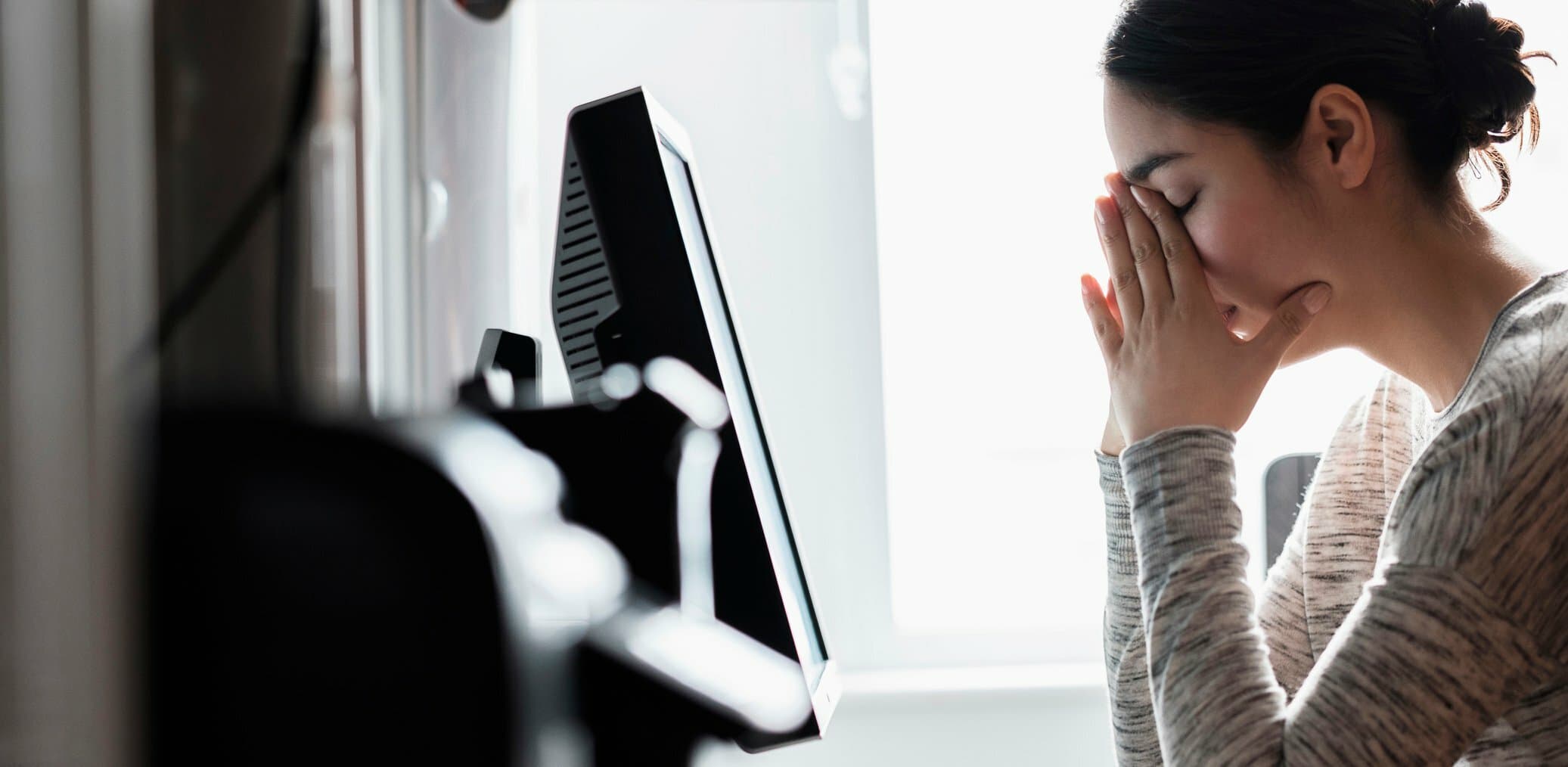 5 Super Common Email Lines That Make Us Cringe Every Time We Use Them