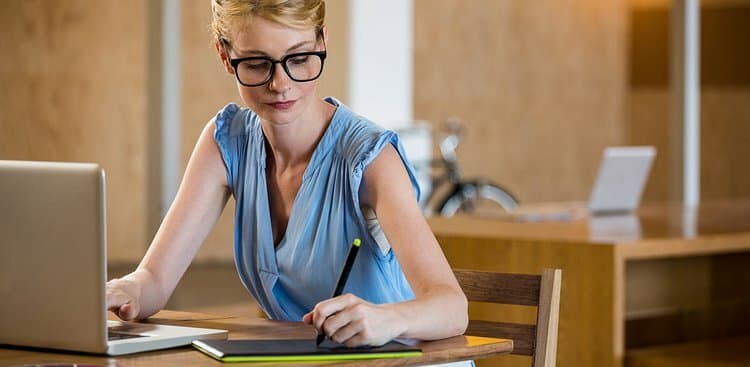 4 Mistakes to Avoid When Submitting a Creative Job App