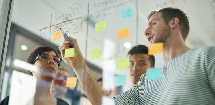 6 Super Common Words You (Yes, You!) Are Probably Overusing at Work