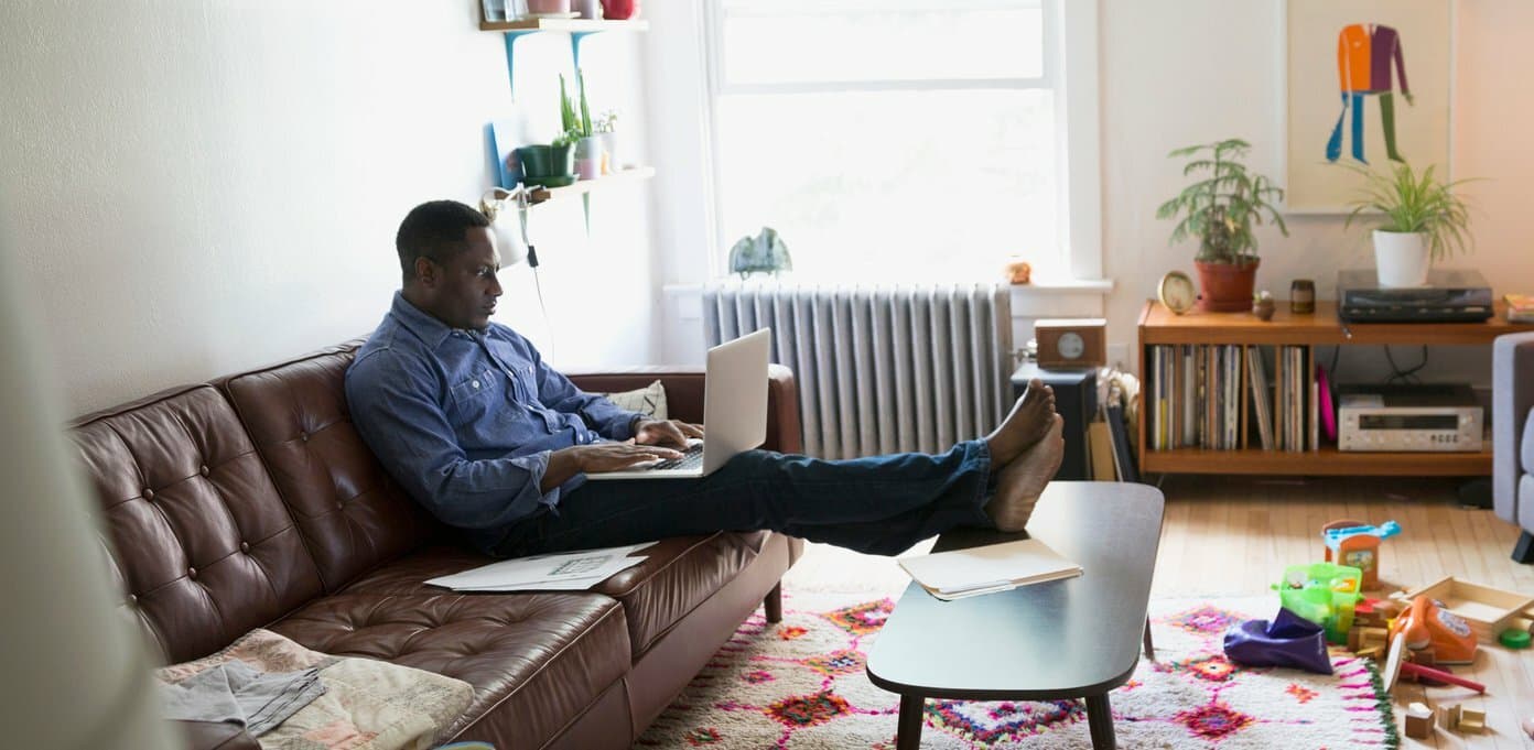 3 Tips for Writing a Thank You Note That'll Make You Look Like the Best Candidate Alive