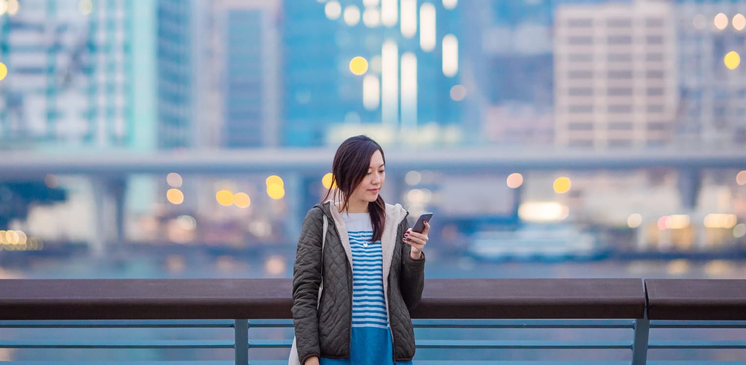 8 Quick Takes on Using Social Media to Score a Job