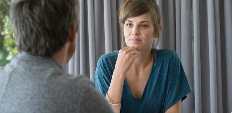 Here's How You Can Get a Hiring Manager's Attention Fast