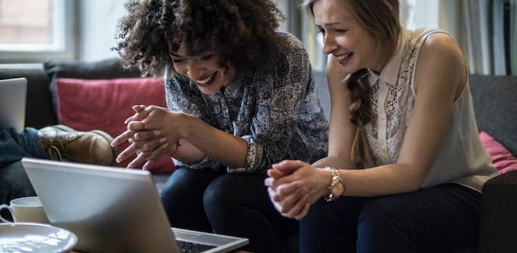 15 Short Videos Guaranteed to Cheer You Up When You’re Having a Bad Day at Work