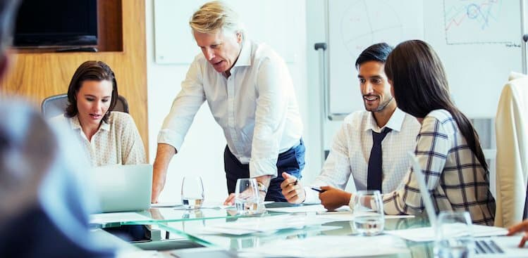 Here's How Fast or Slow You Should Speak to Get Your Message Across