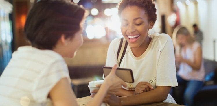 4 Easy Ways to Make New Friends at Work, According to Muse Readers