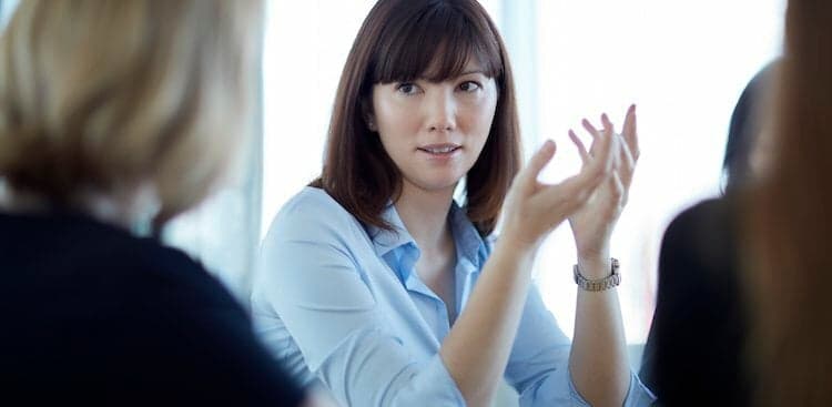 How You’ll Want to Respond to Bad Feedback (and How You Actually Should)