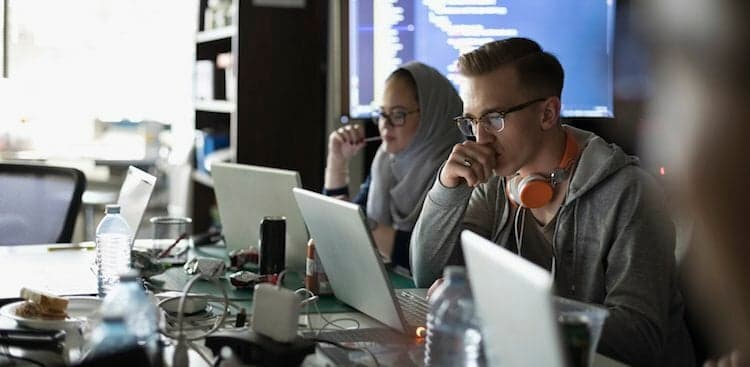 4 Questions to Ask Yourself Before Enrolling in a Coding Bootcamp