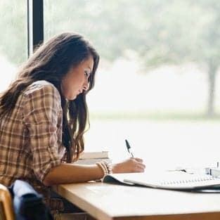 4 Ways to Start Writing Like an Expert