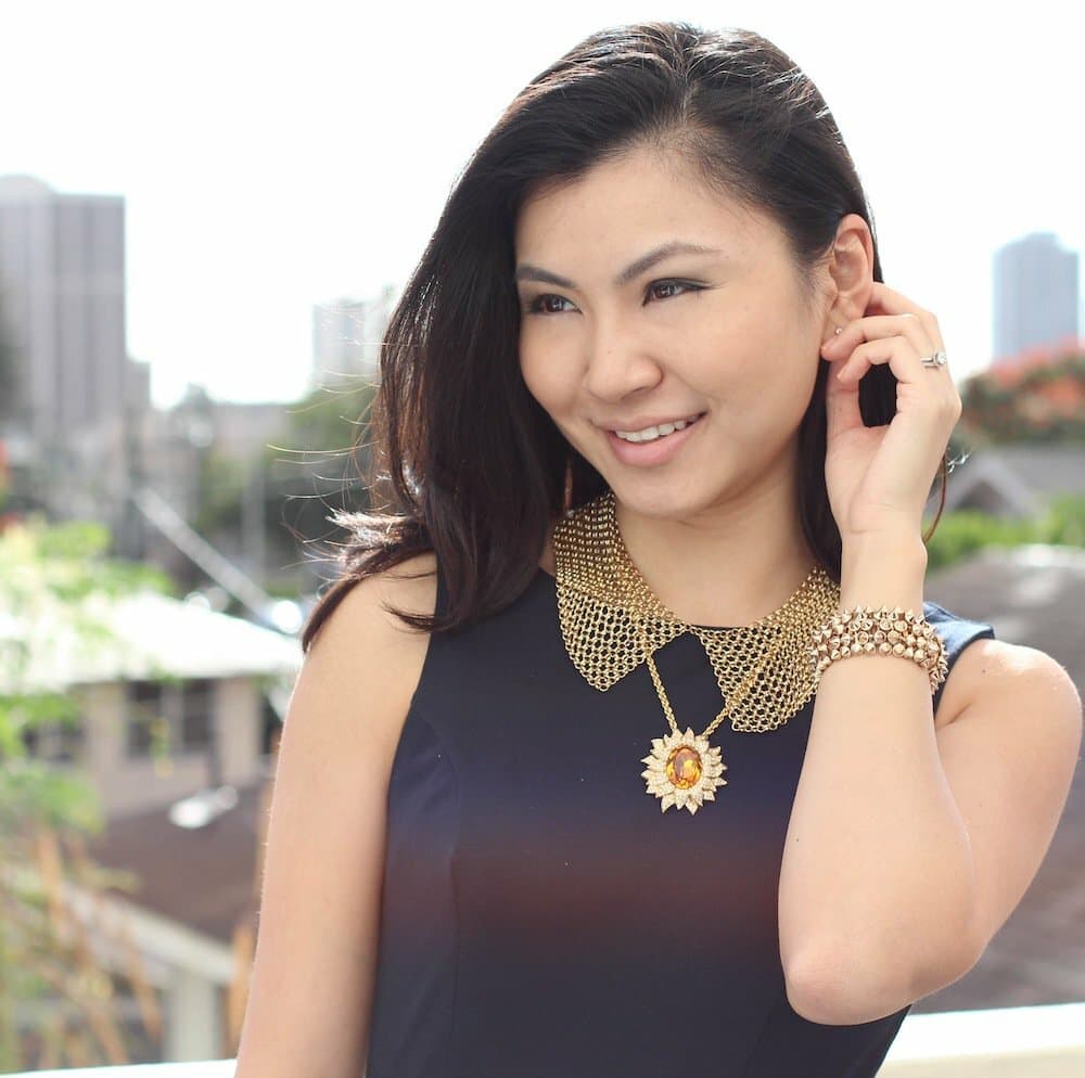 Going Out After Work? 3 Steps to Transform Your Outfit