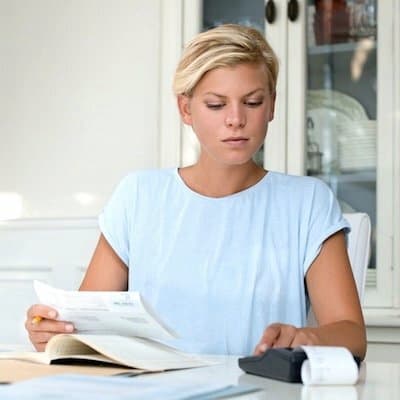 5 Myths We Believe About Women & Money