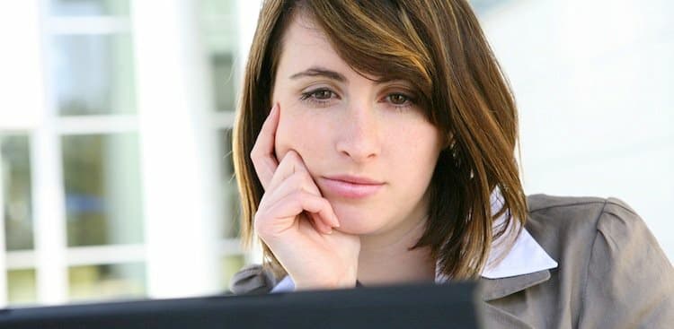 Tough Crowd: Smart Ways to Deal With Angry Customers Online