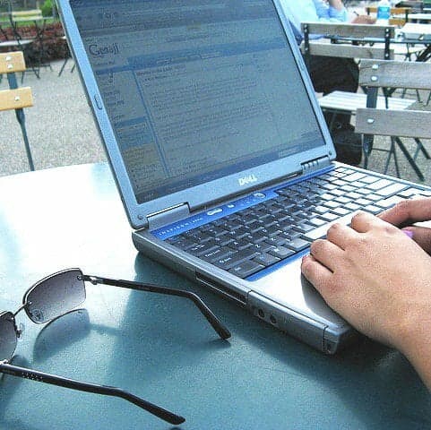 An Email Fanatic's Guide to Organizing Your Inbox