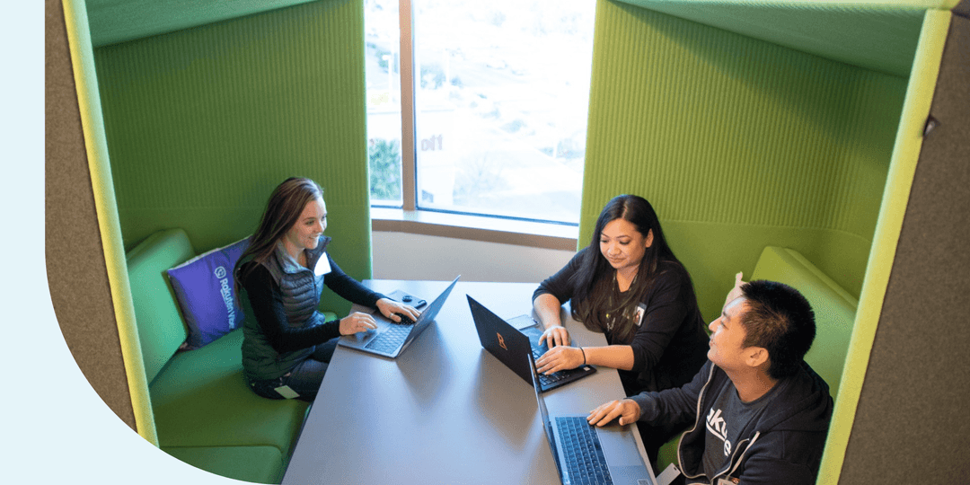 Dust Off Your Resume—These 17 Companies Are Hiring This Spring