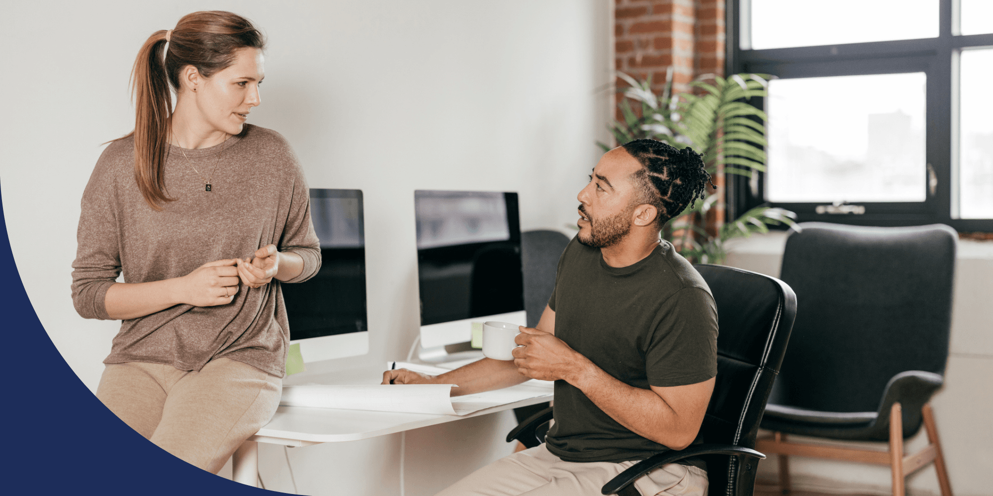 How to Give Constructive Feedback: 9 Examples to Make It Less Awkward