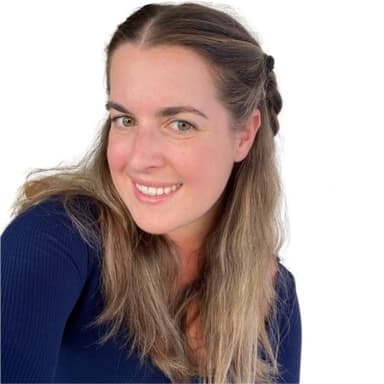 Melanie Ehrenkranz headshot