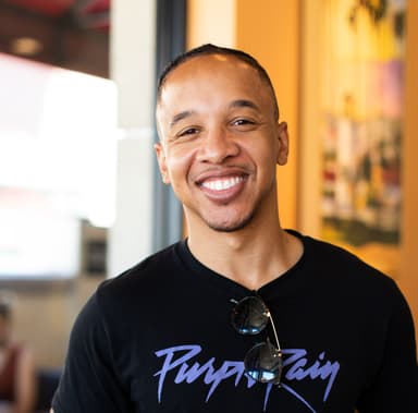 Darryl Oliver headshot