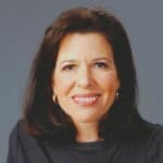 Betsy Massar headshot